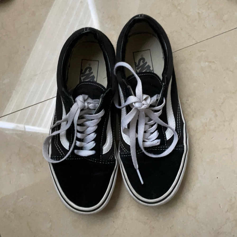 Black Classic Platform Vans